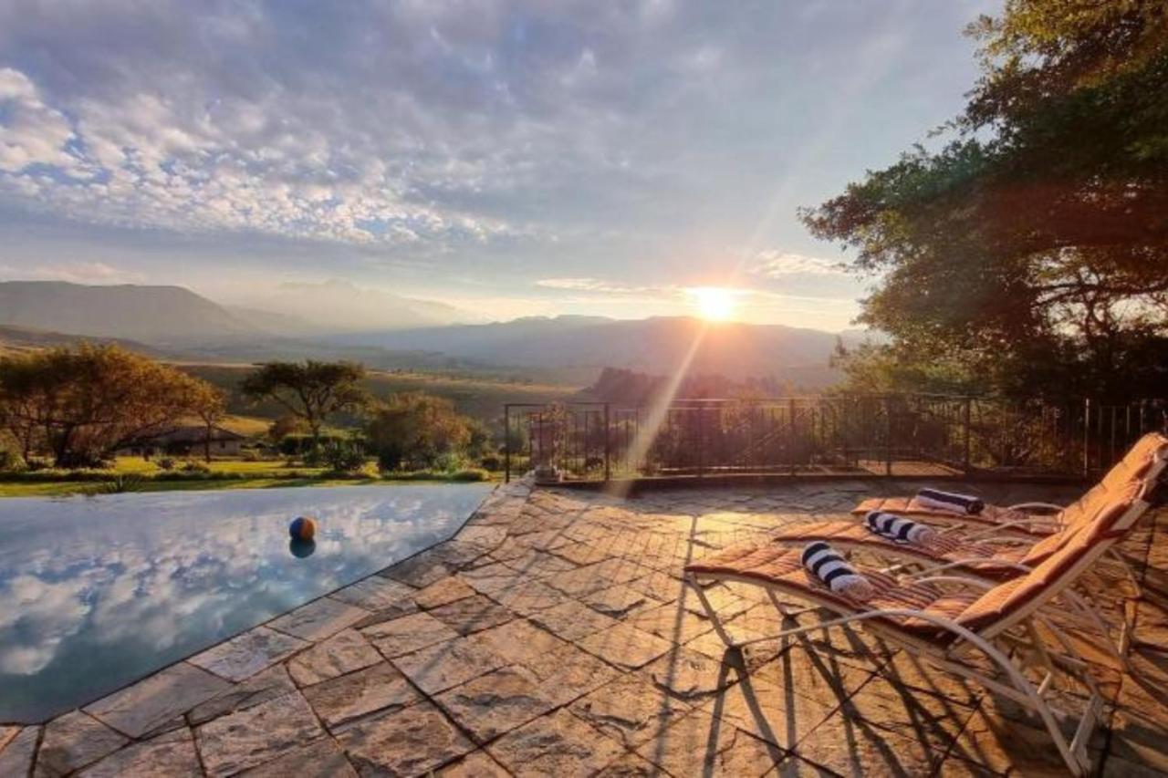 Inkungu Lodge Champagne Valley Ngoại thất bức ảnh