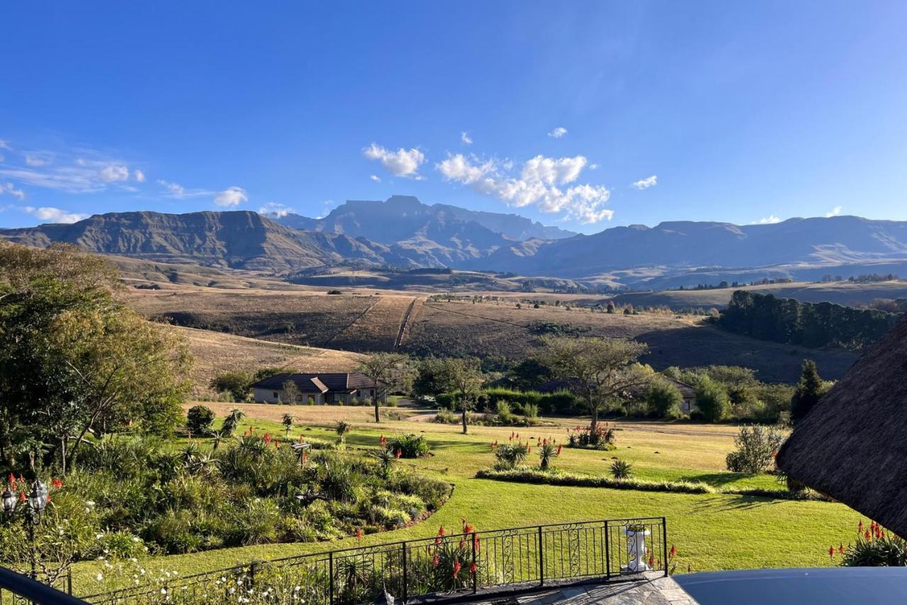 Inkungu Lodge Champagne Valley Ngoại thất bức ảnh