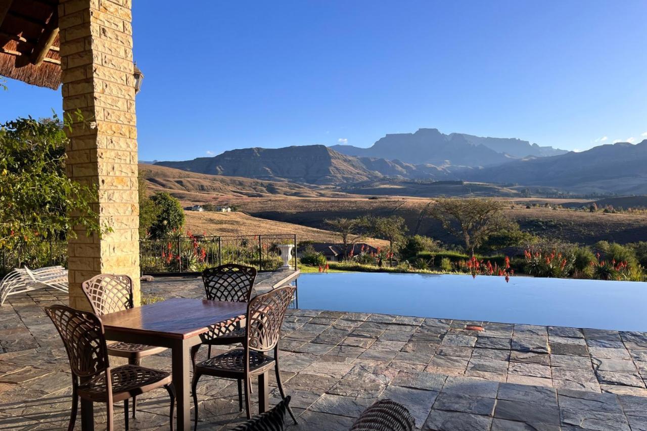 Inkungu Lodge Champagne Valley Ngoại thất bức ảnh